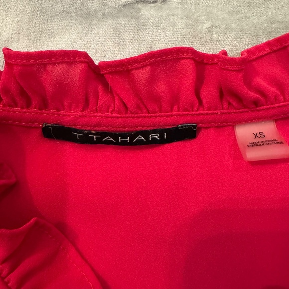 Tahari blouse - Picture 2 of 2